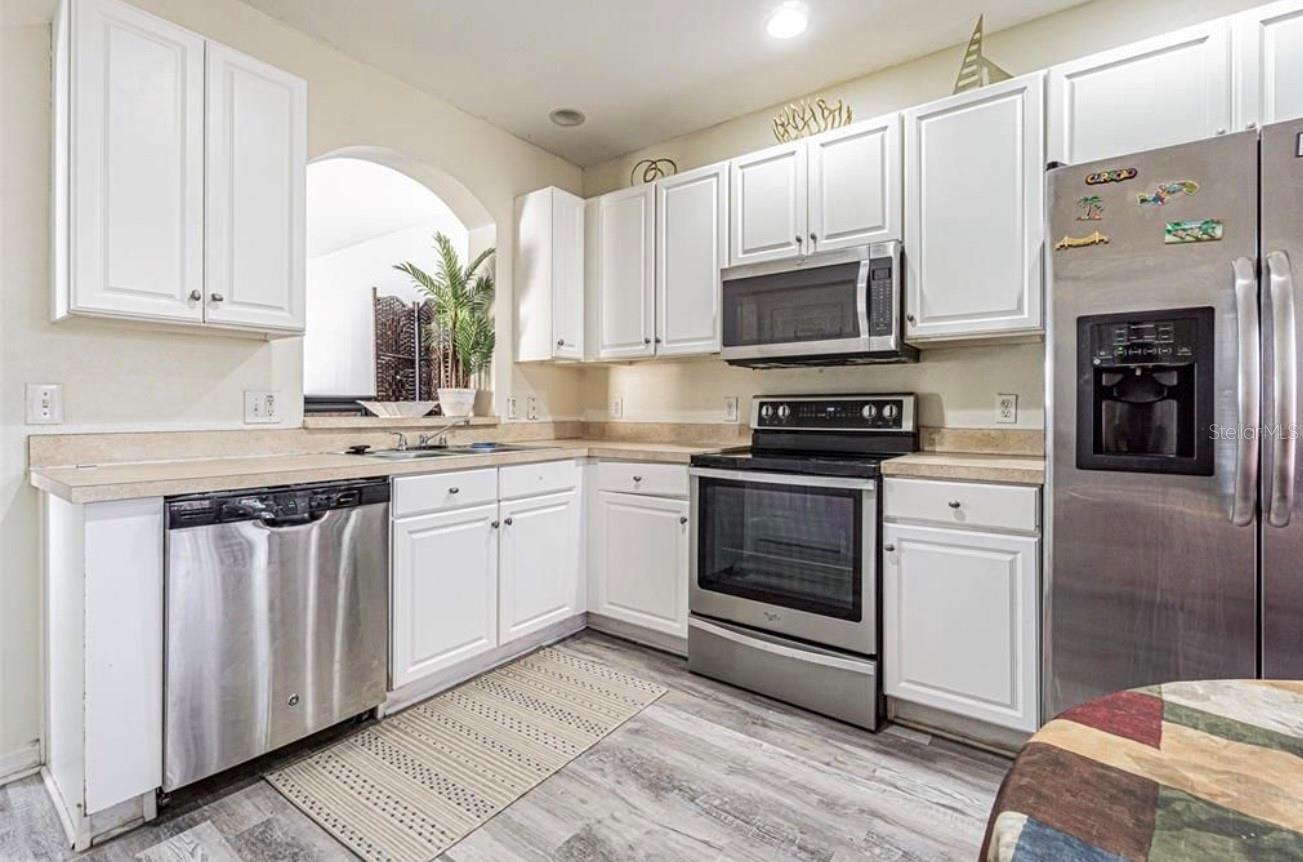 Image 7 of 21 For 12254 Foxmoor Peak Drive