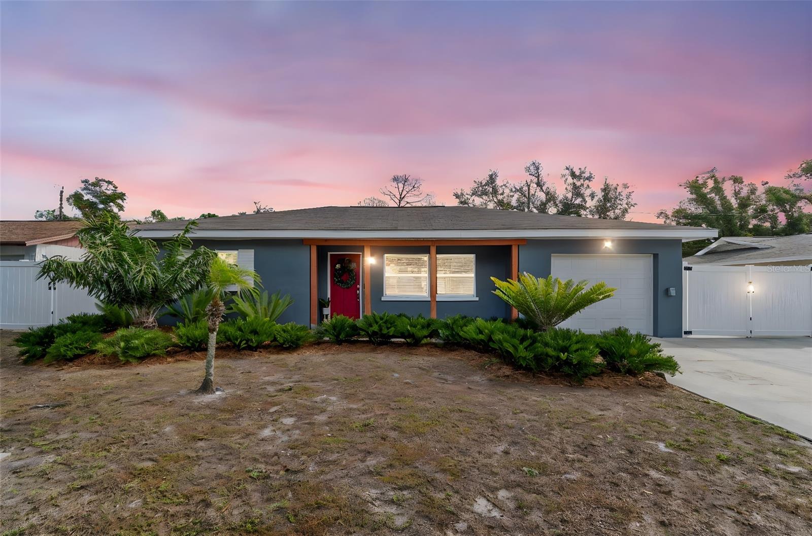 Listing photo id 45 for 918 18th Street Sw