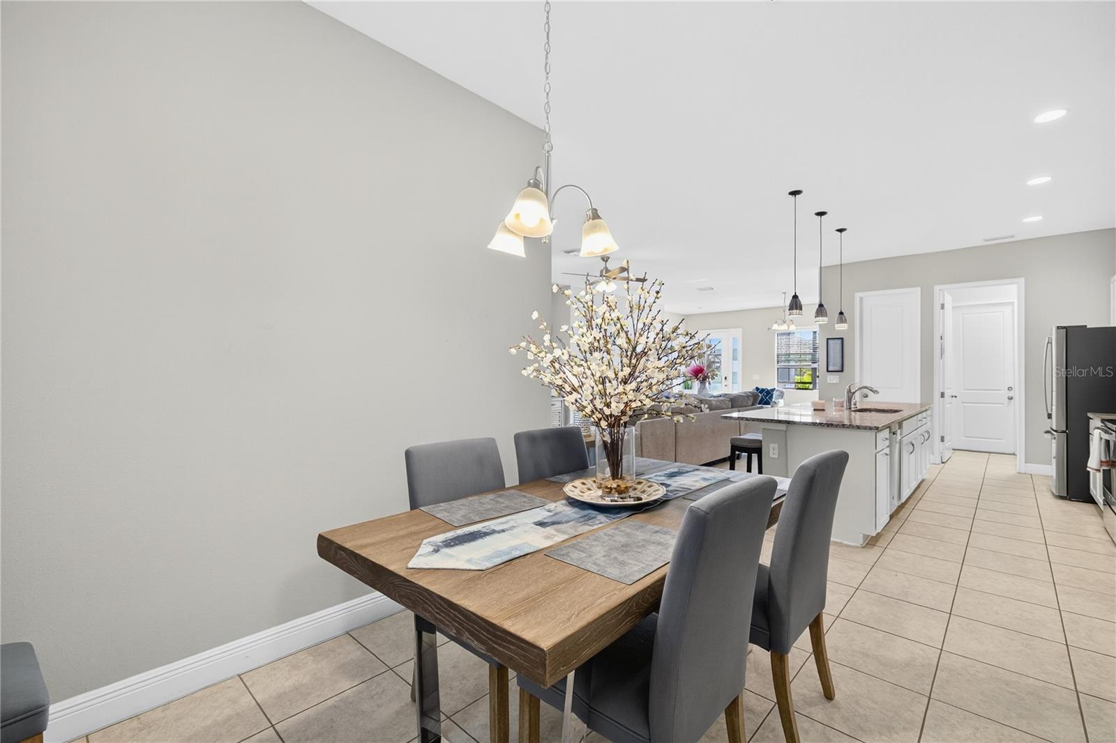 Image 10 of 28 For 4002 Salida Delsol Drive