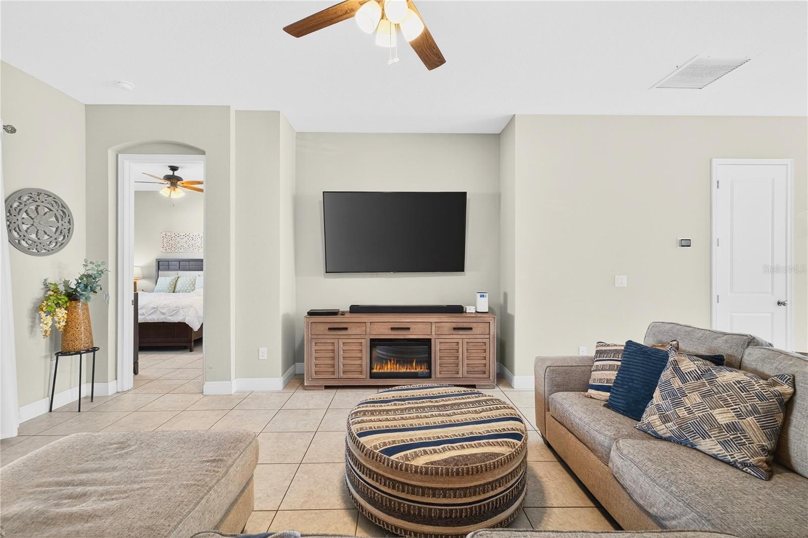 Image 11 of 28 For 4002 Salida Delsol Drive