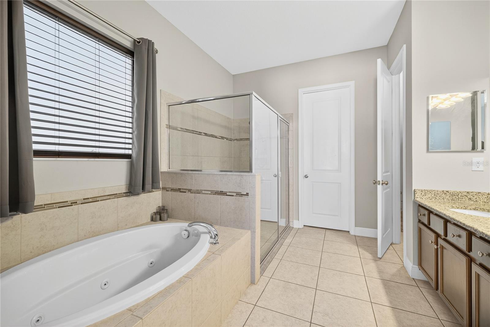 Image 13 of 28 For 4002 Salida Delsol Drive