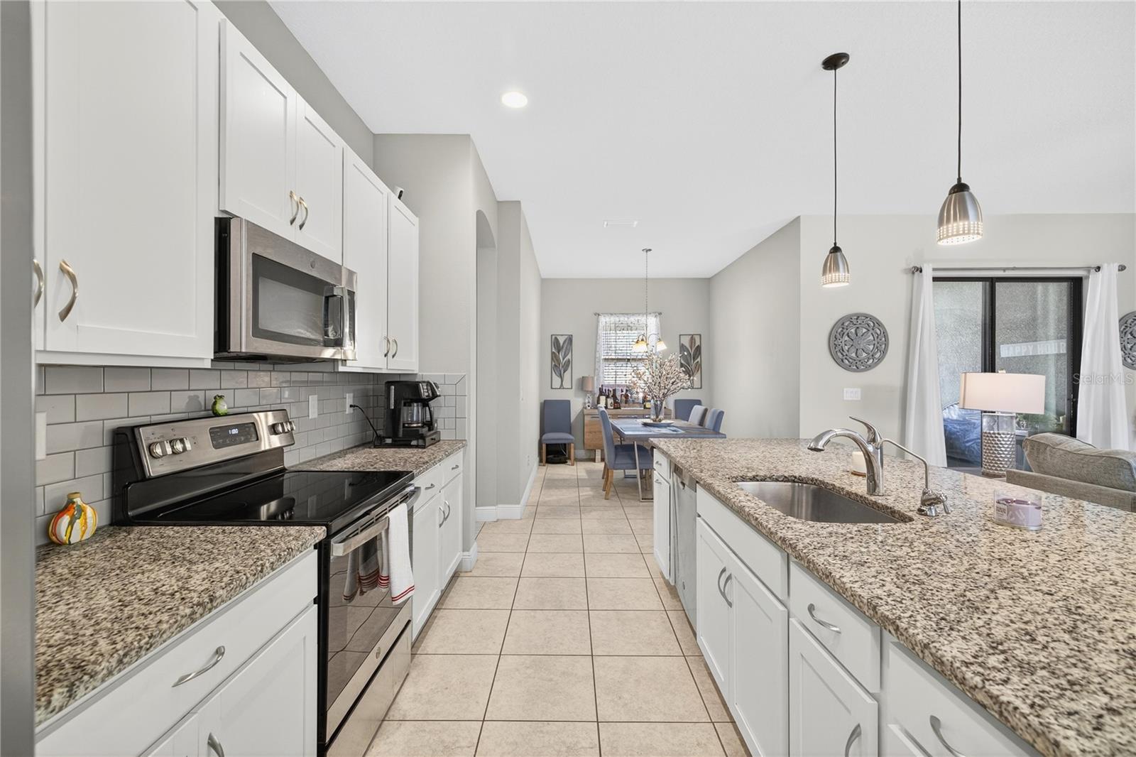 Image 9 of 28 For 4002 Salida Delsol Drive