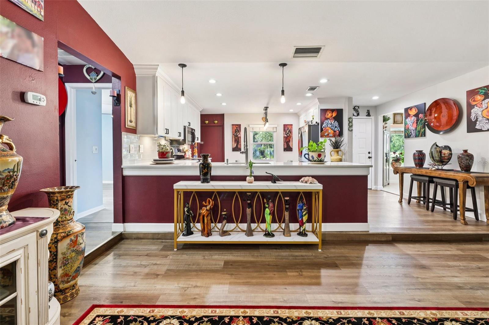 Image 13 of 71 For 5016 Swallow Drive