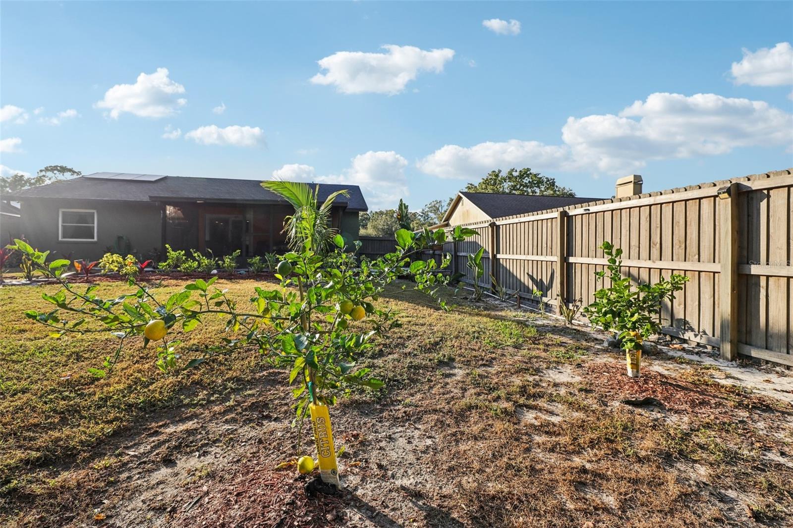 Image 50 of 71 For 5016 Swallow Drive