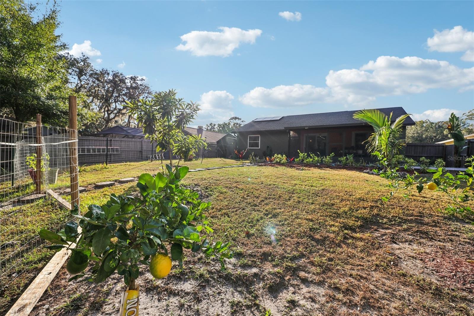 Image 51 of 71 For 5016 Swallow Drive