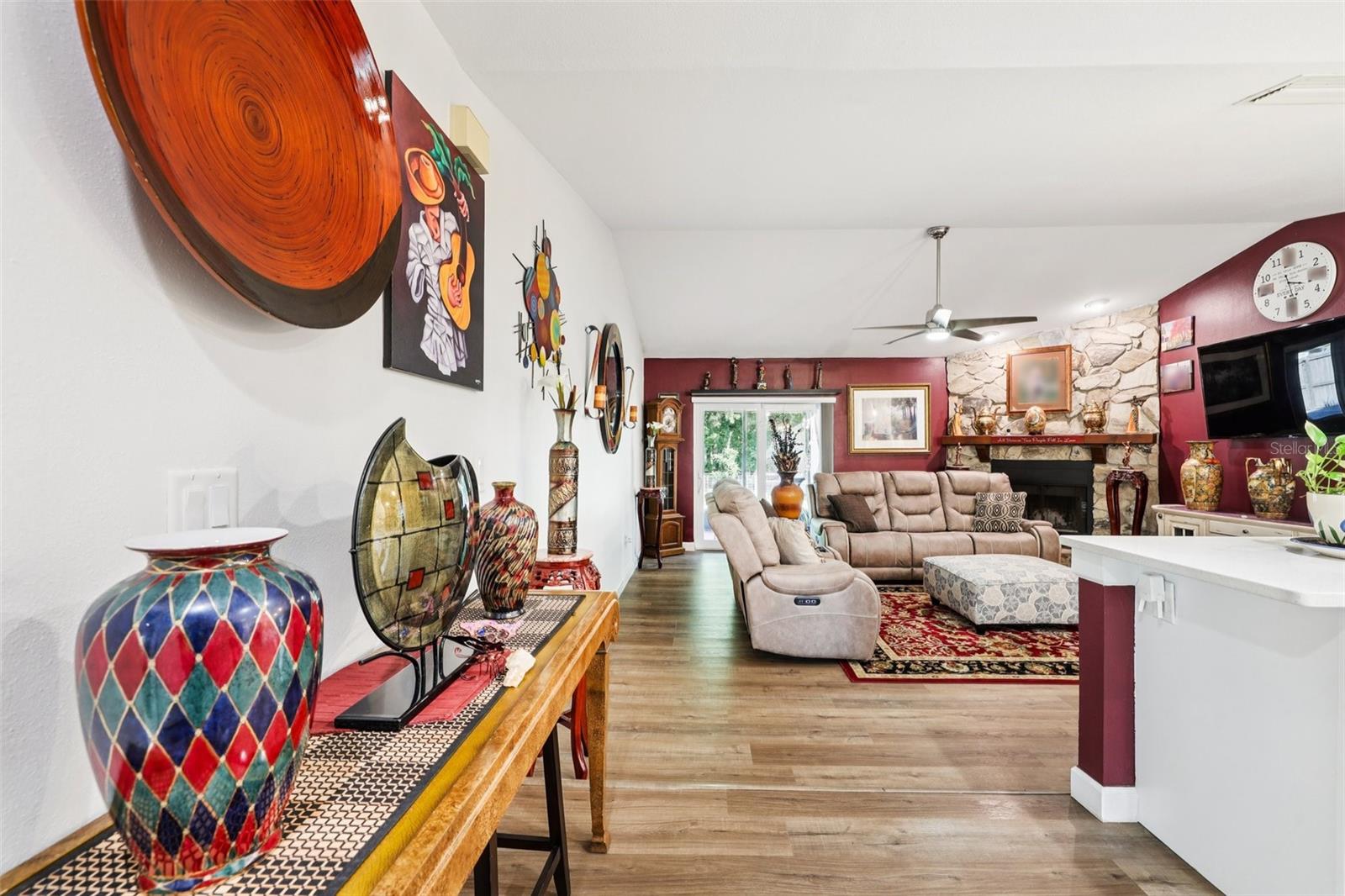 Image 7 of 71 For 5016 Swallow Drive