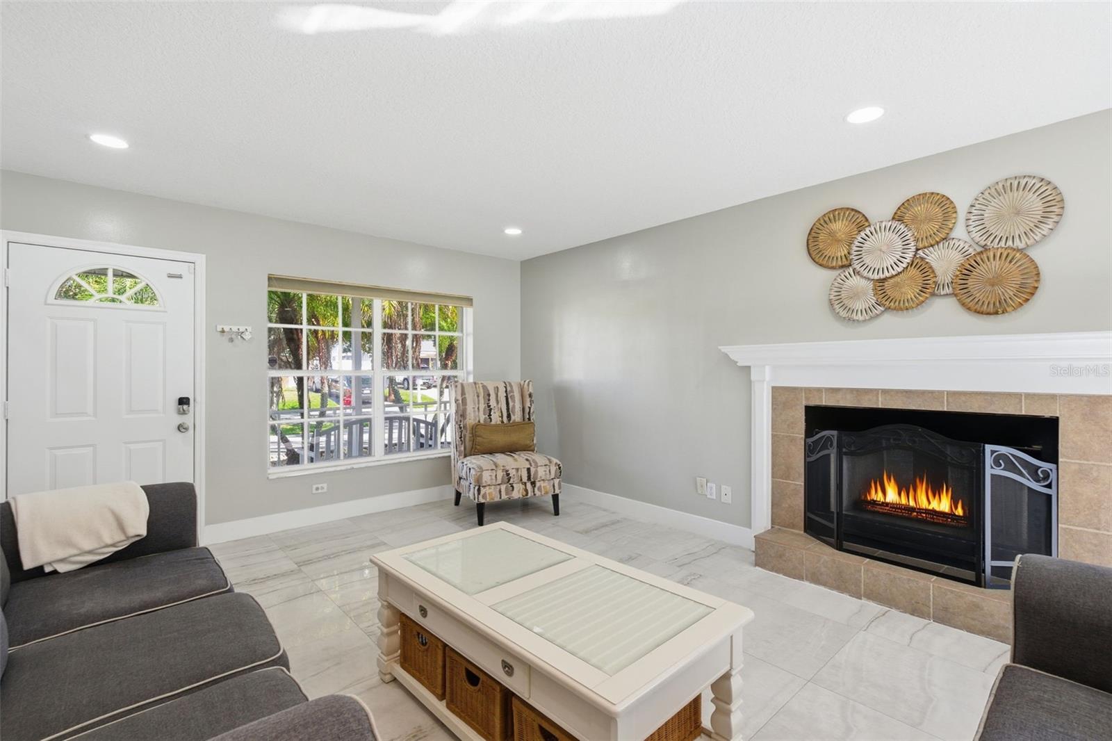 Image 12 of 67 For 7904 Woodlynne Avenue