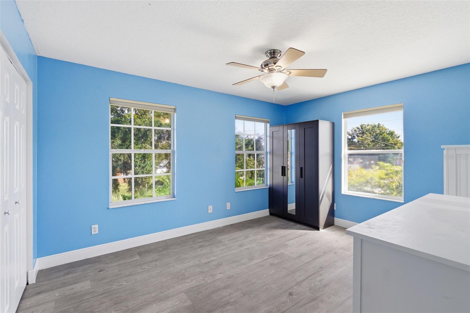 Image 41 of 67 For 7904 Woodlynne Avenue