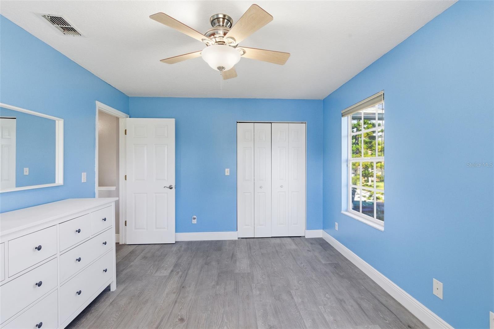 Image 42 of 67 For 7904 Woodlynne Avenue