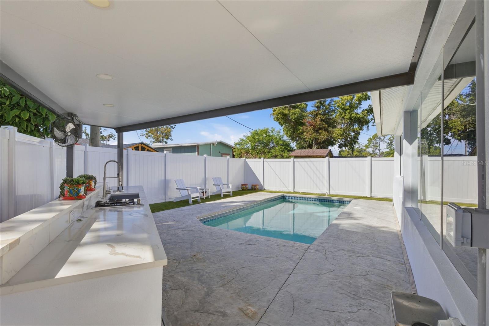 Image 47 of 67 For 7904 Woodlynne Avenue