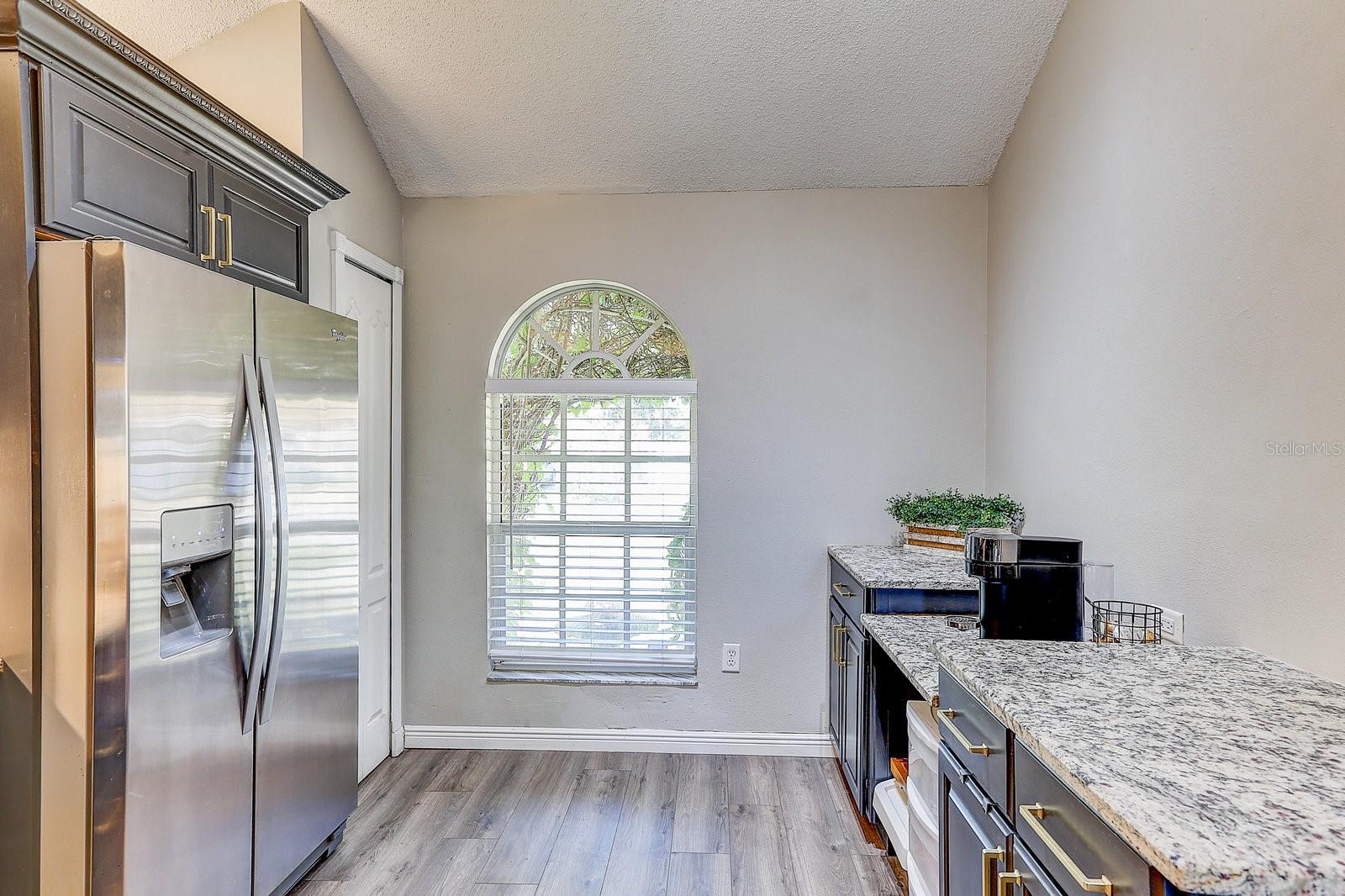 Image 18 of 59 For 1325 Windjammer Place