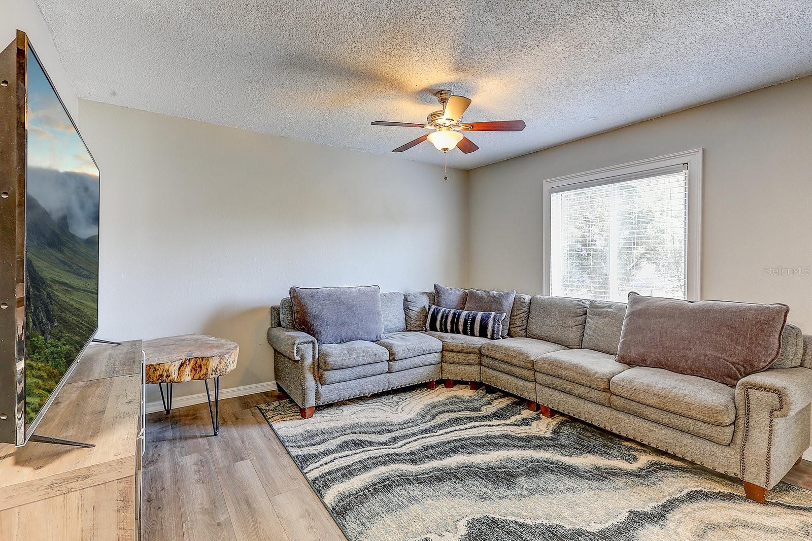 Image 30 of 59 For 1325 Windjammer Place