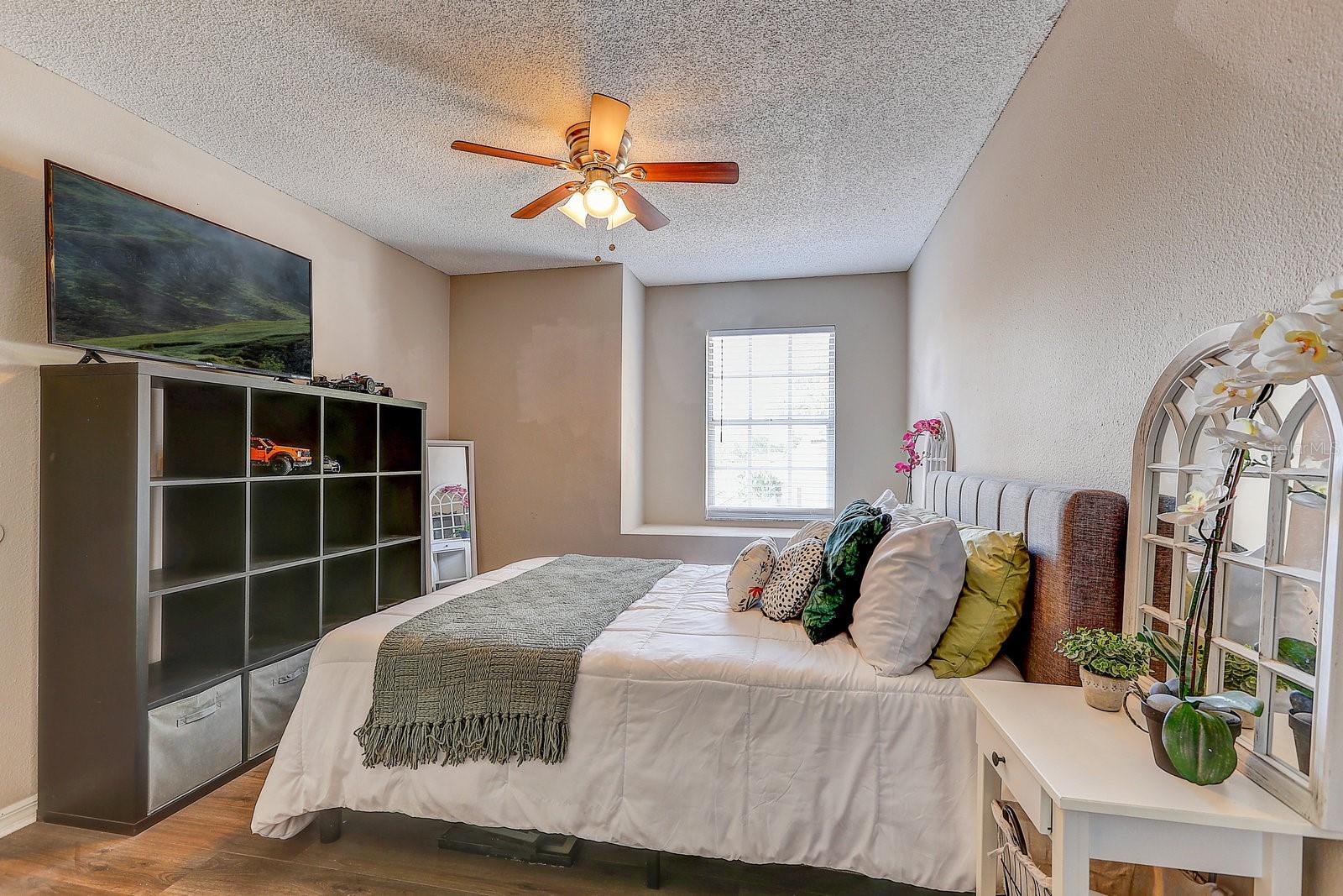 Image 38 of 59 For 1325 Windjammer Place