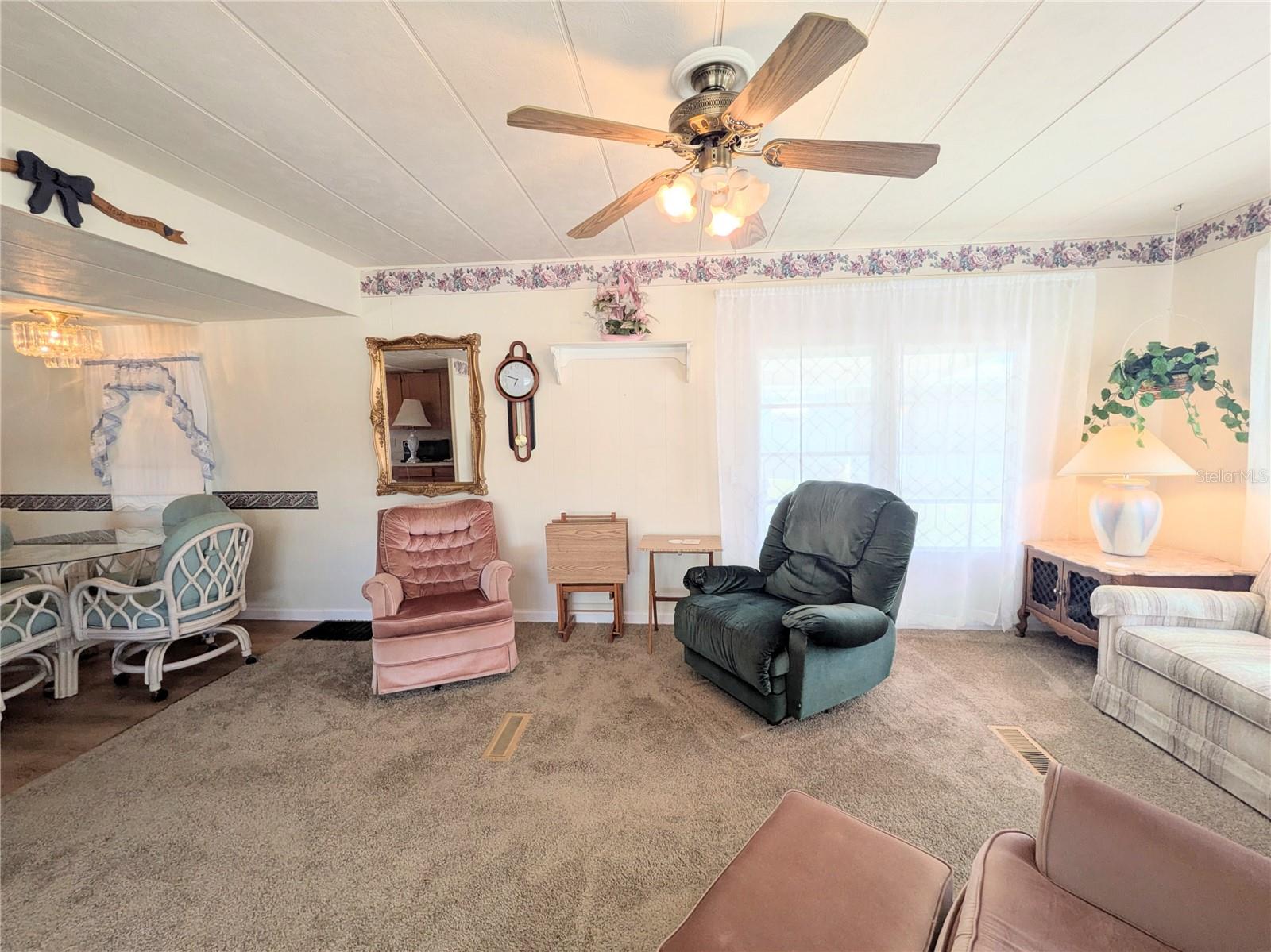 Image 6 of 39 For 10399 67th Avenue #135