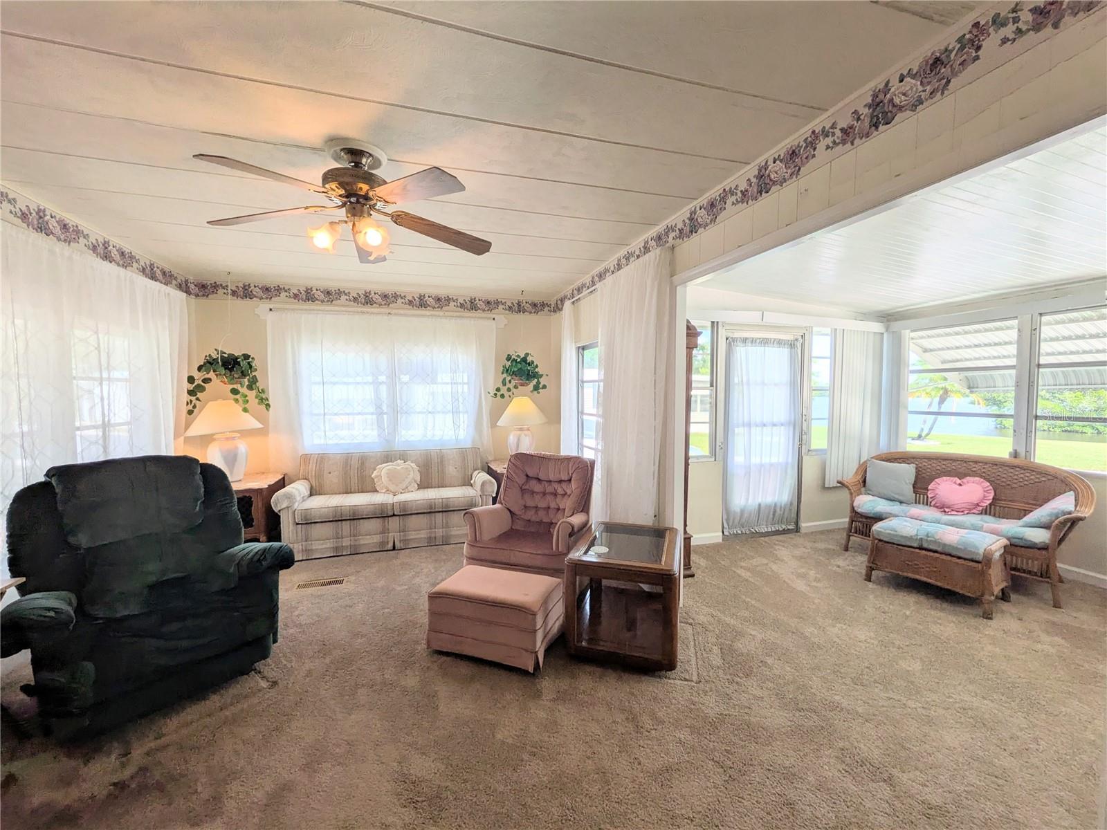 Image 9 of 39 For 10399 67th Avenue #135