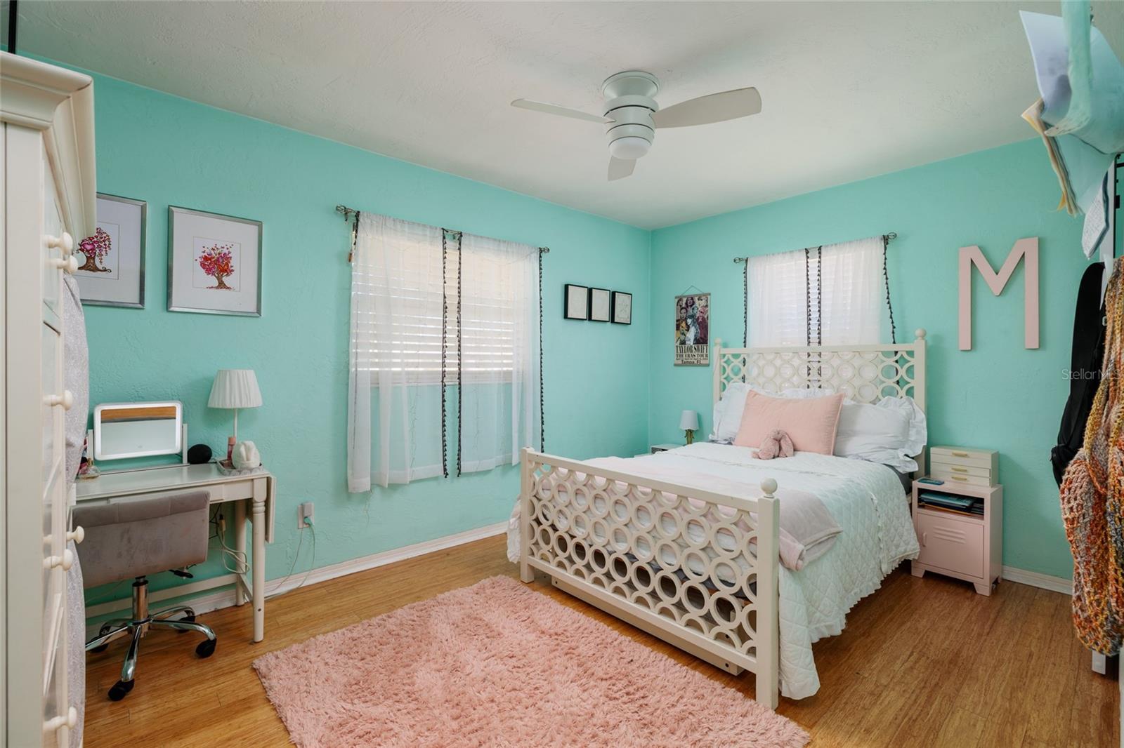 Image 23 of 39 For 230 43rd Avenue Ne