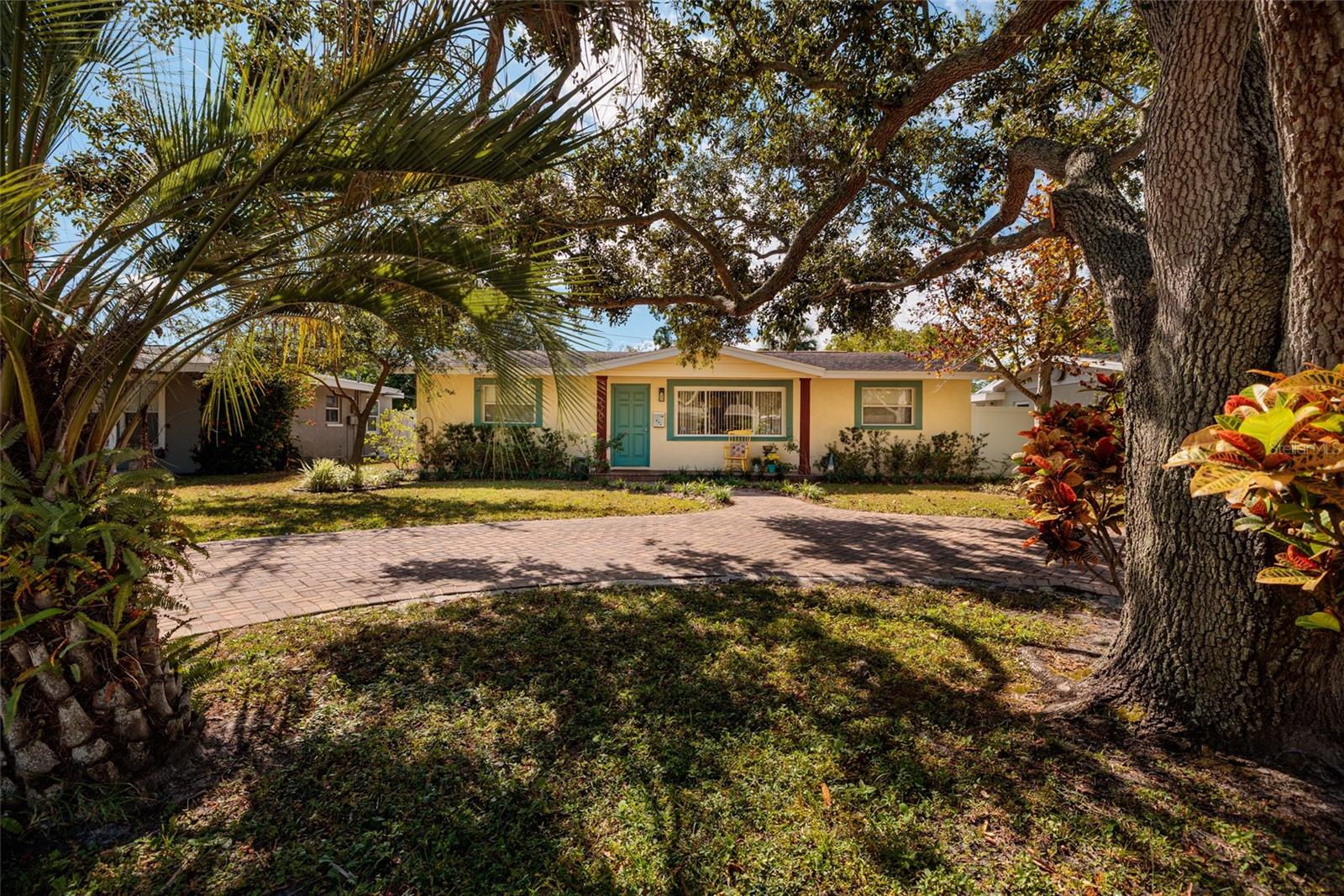 Image 34 of 39 For 230 43rd Avenue Ne