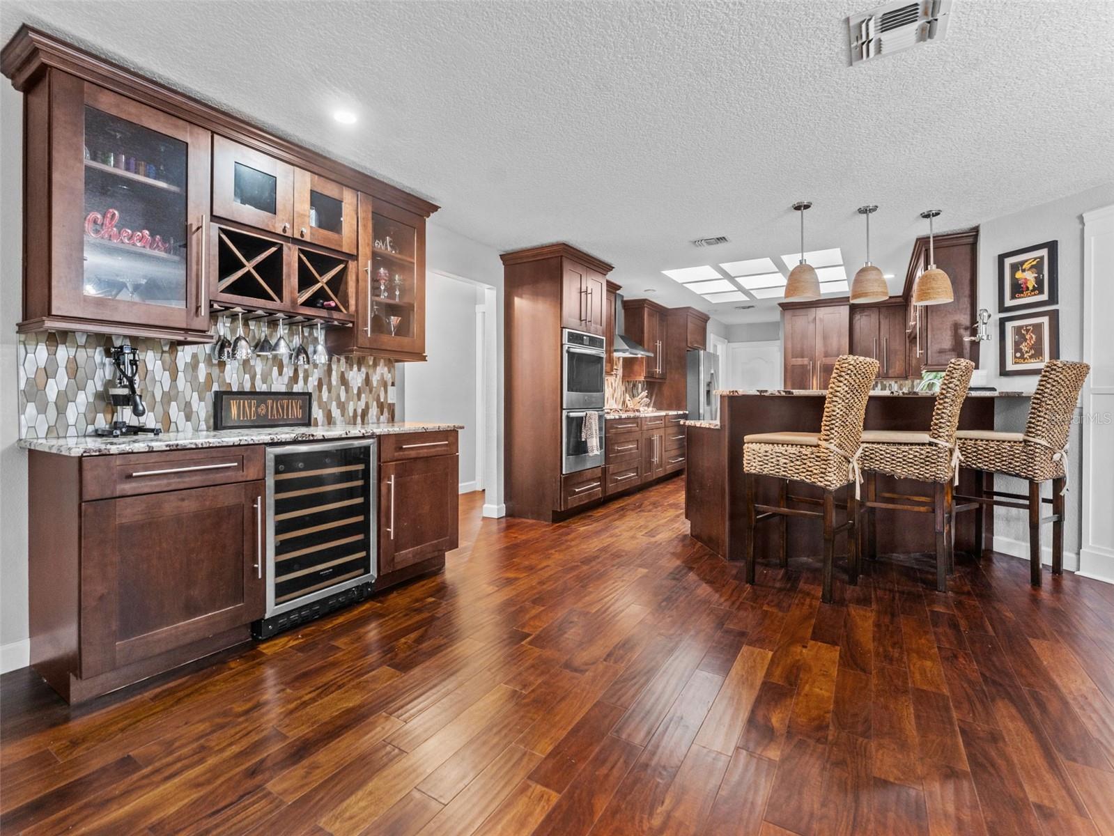 Image 18 of 50 For 5200 Camberlea Avenue