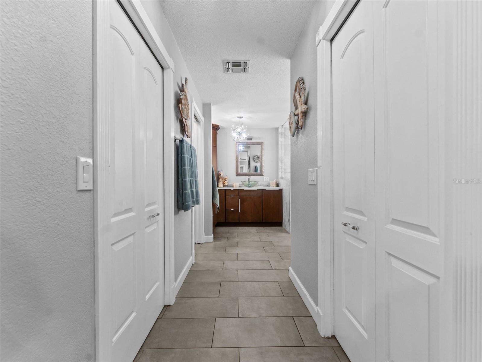 Image 22 of 50 For 5200 Camberlea Avenue