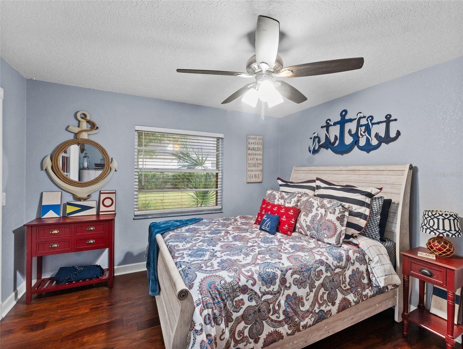 Image 27 of 50 For 5200 Camberlea Avenue