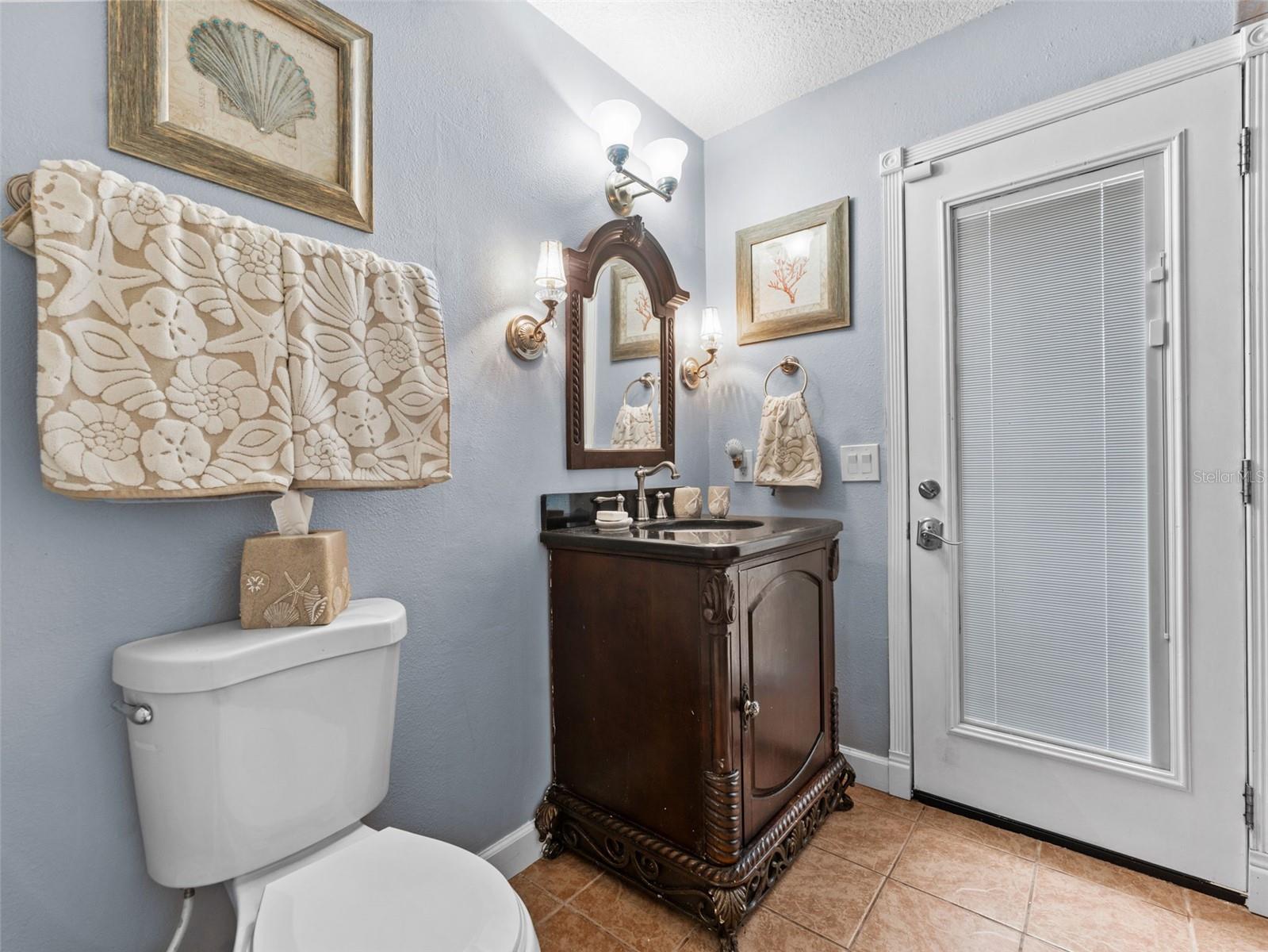 Image 28 of 50 For 5200 Camberlea Avenue