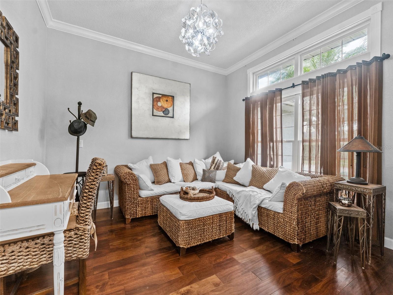 Image 33 of 50 For 5200 Camberlea Avenue