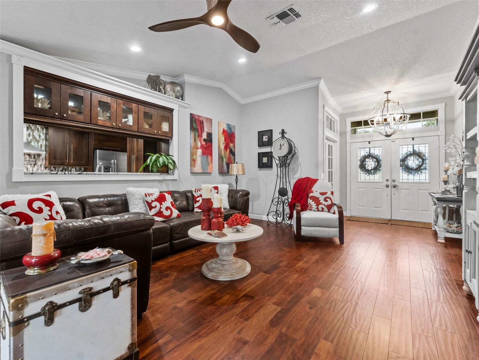 Image 7 of 50 For 5200 Camberlea Avenue