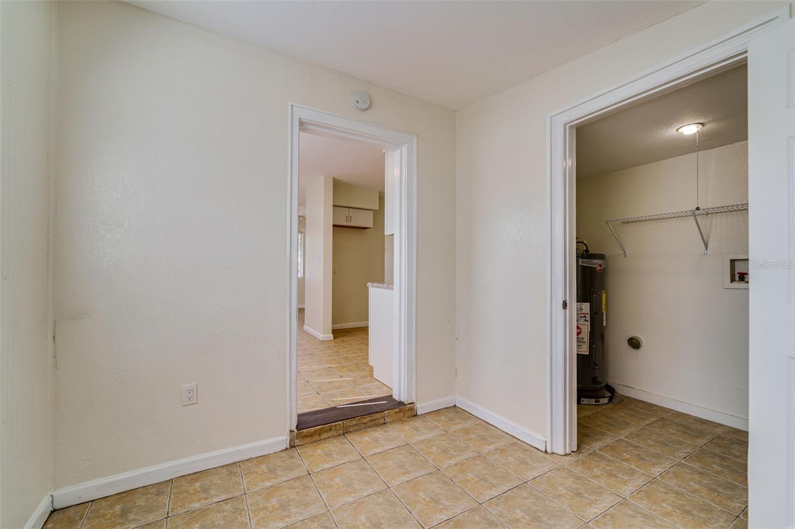 Image 17 of 33 For 3637 39th Street N