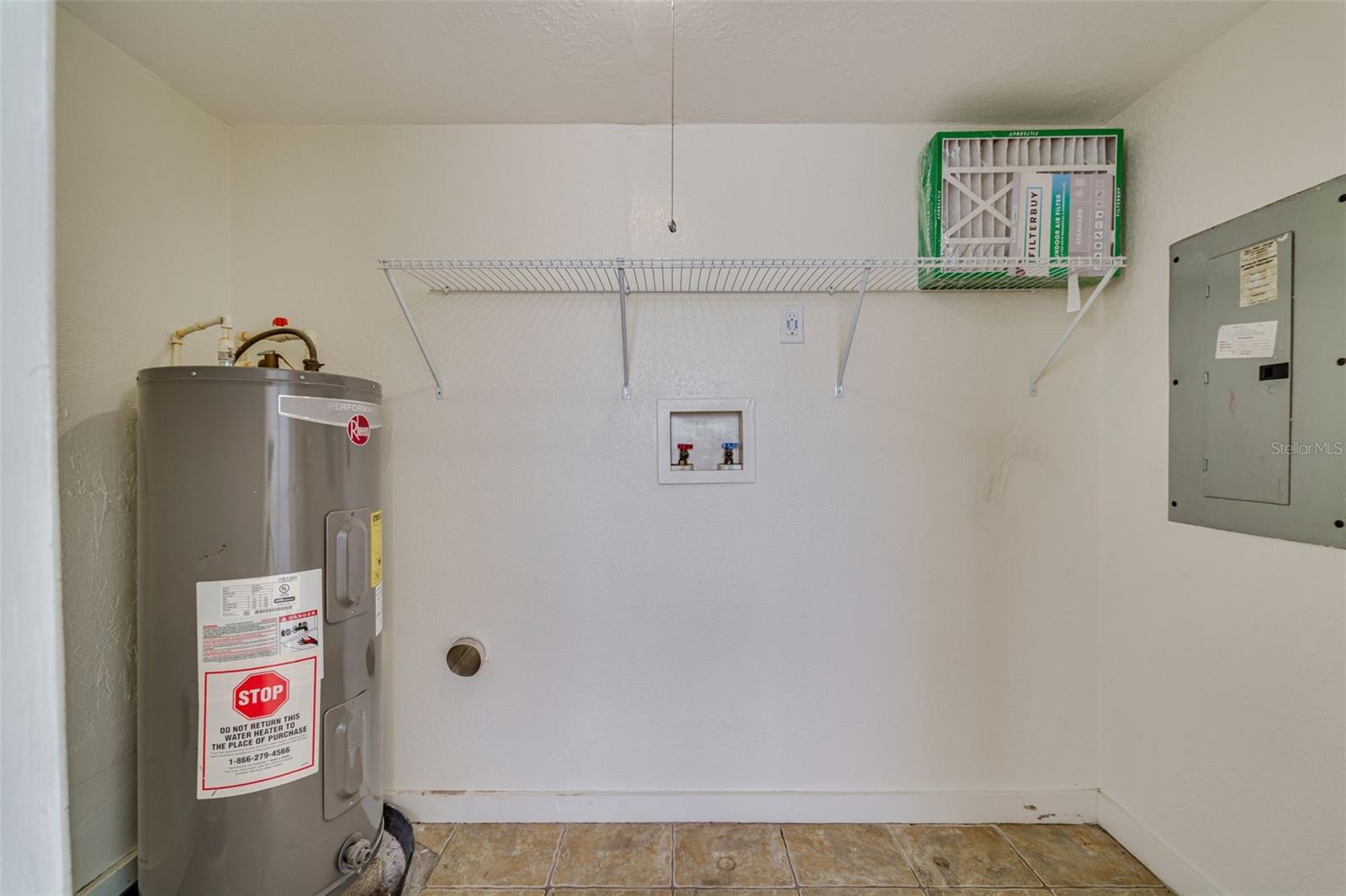 Image 18 of 33 For 3637 39th Street N