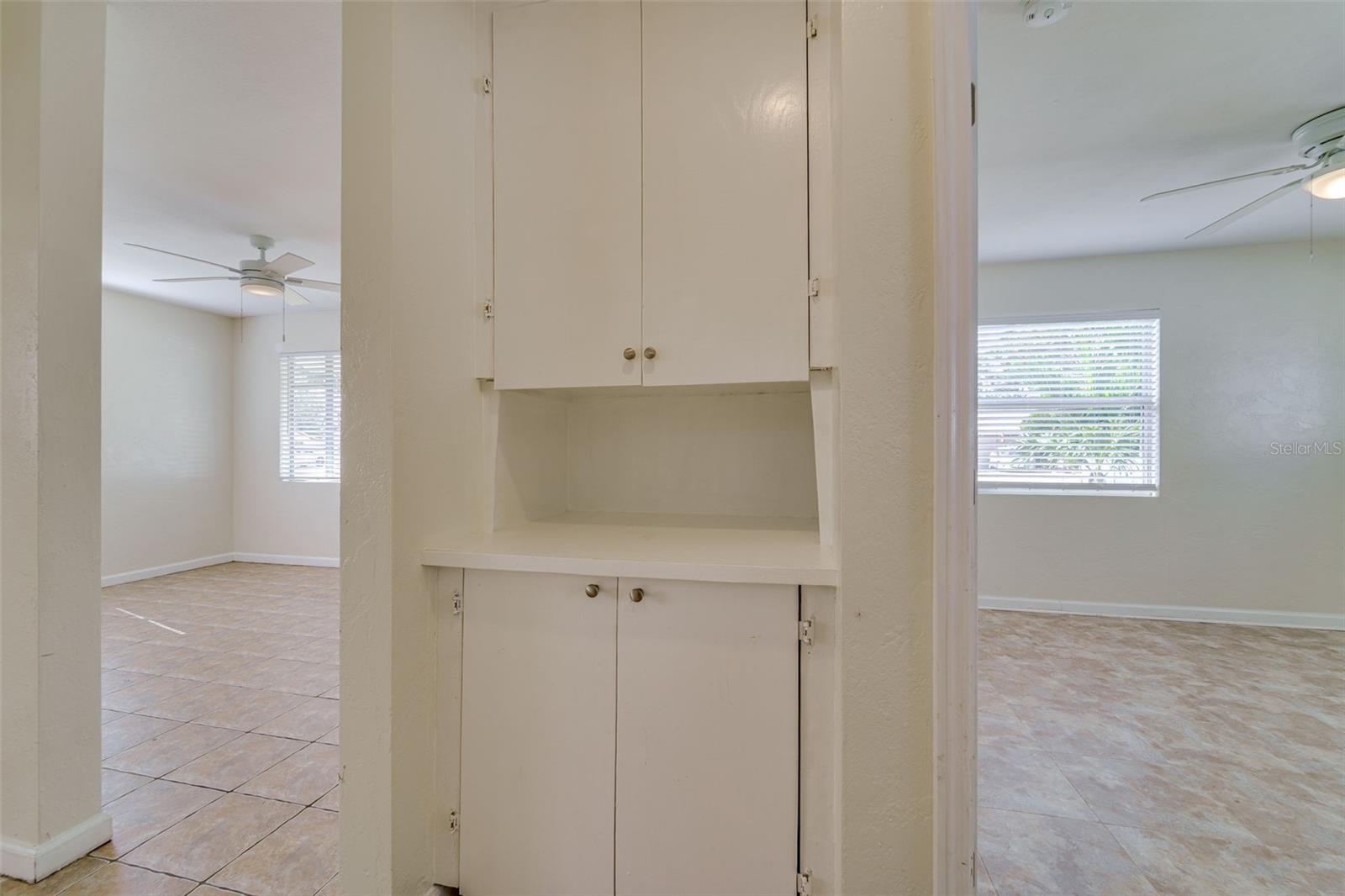 Image 20 of 33 For 3637 39th Street N