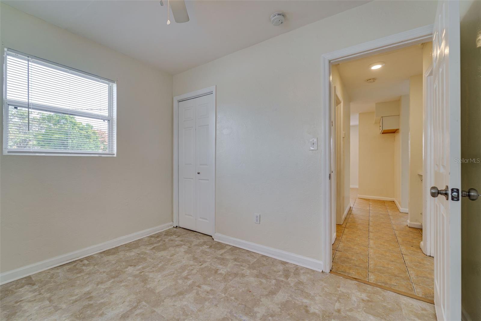 Image 23 of 33 For 3637 39th Street N