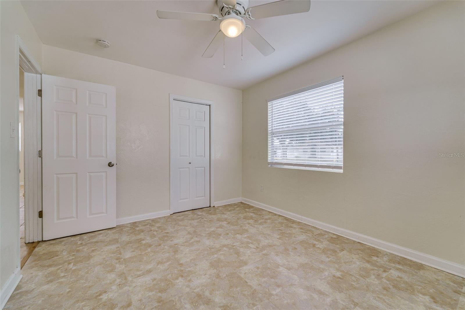 Image 27 of 33 For 3637 39th Street N