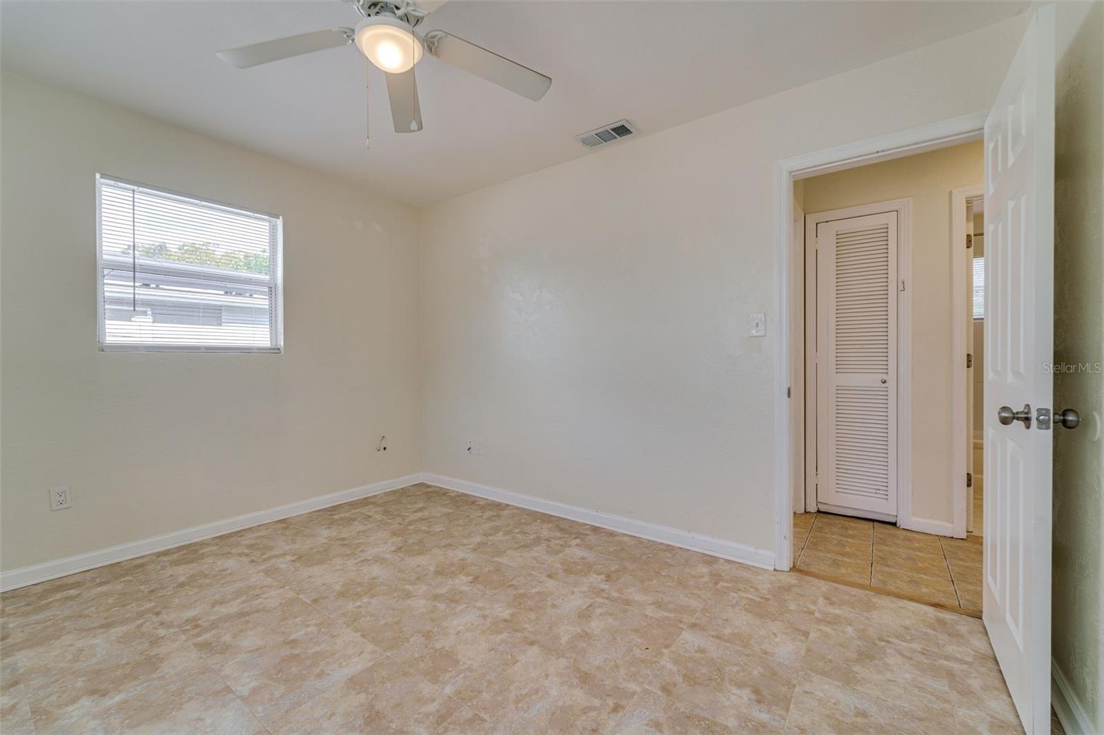 Image 29 of 33 For 3637 39th Street N