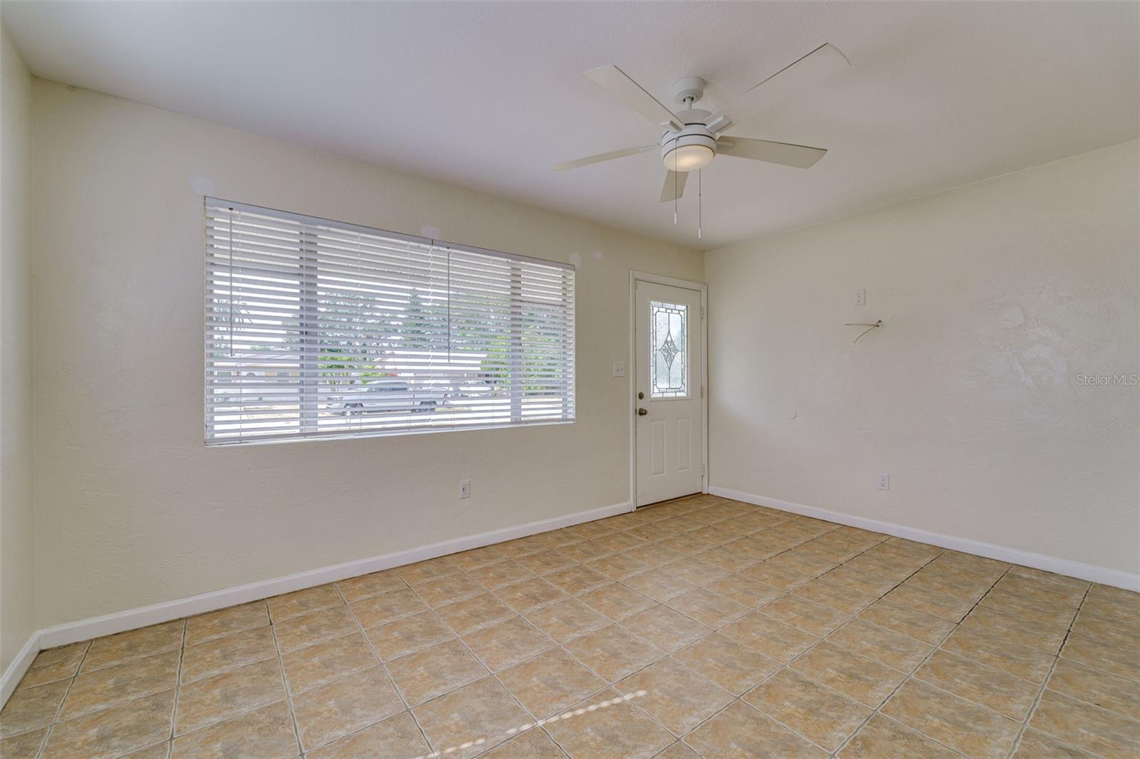 Image 7 of 33 For 3637 39th Street N