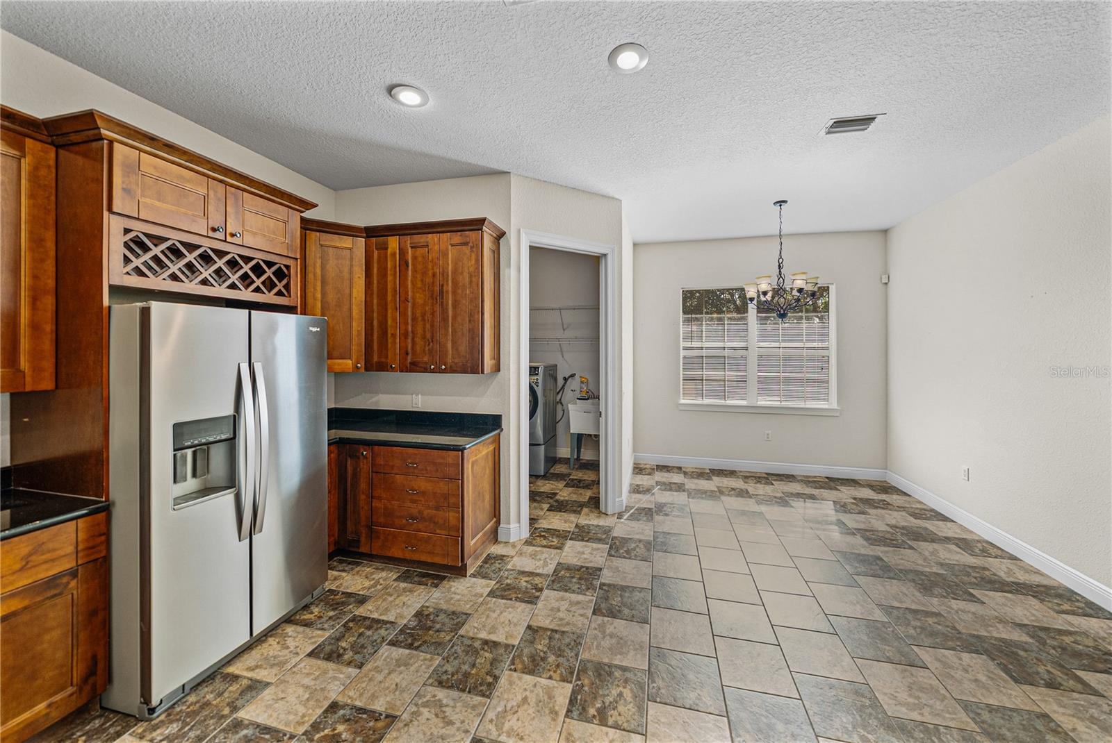 Listing photo id 30 for 10921 Mcmullen Road