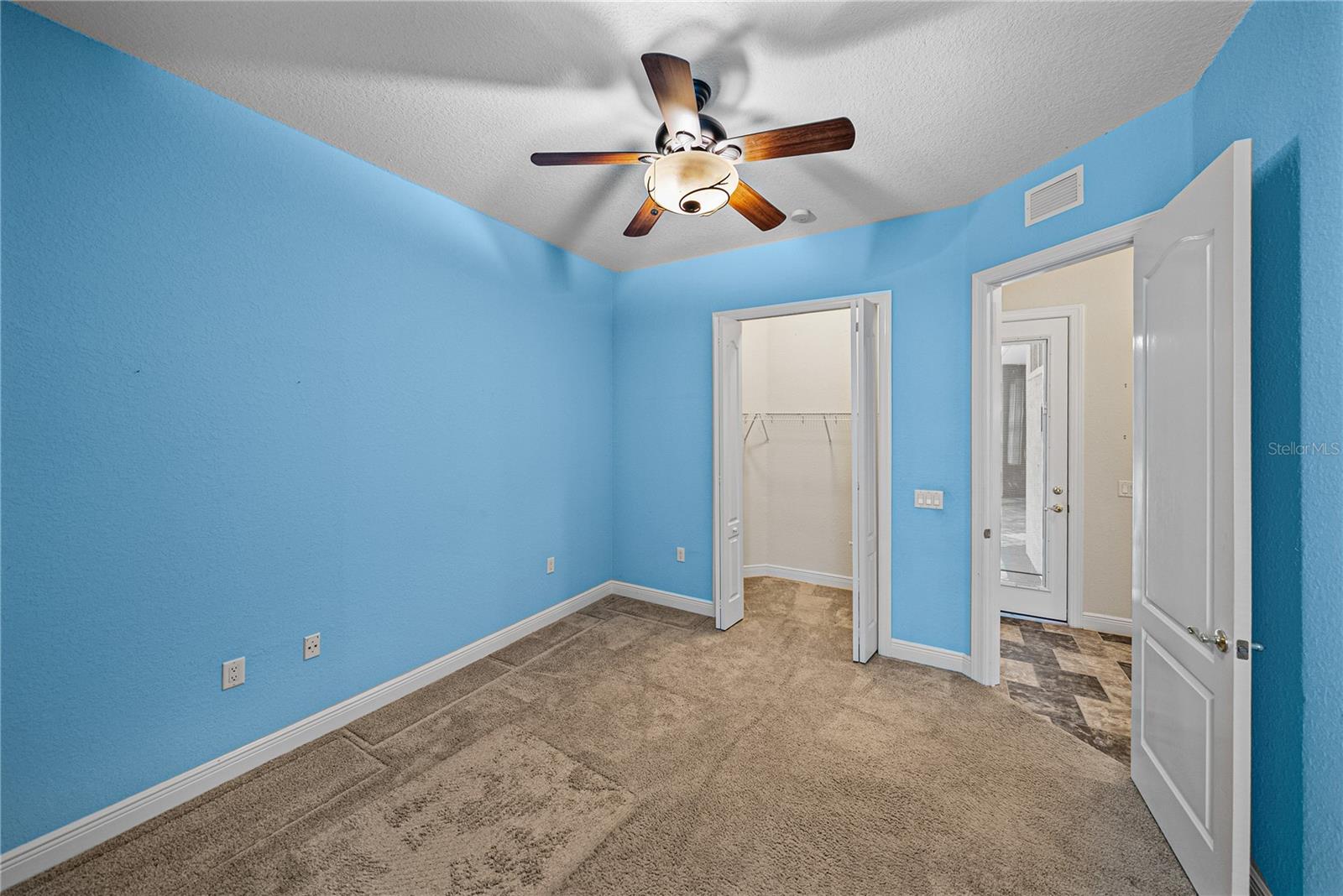 Listing photo id 34 for 10921 Mcmullen Road