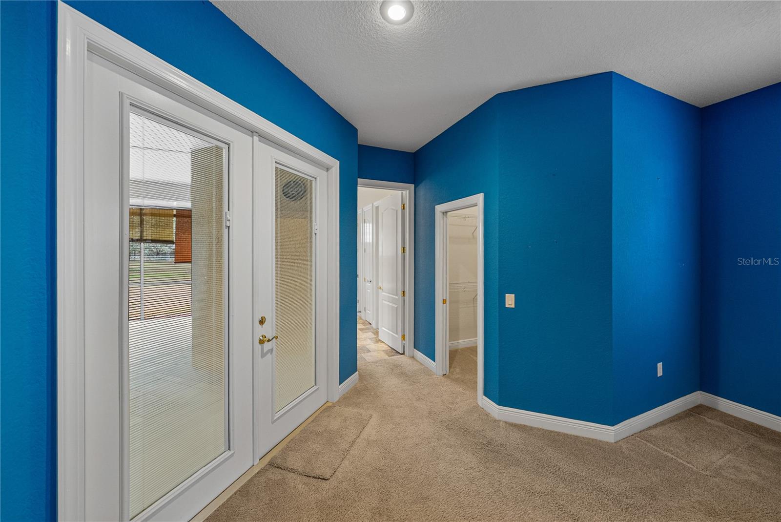 Listing photo id 54 for 10921 Mcmullen Road