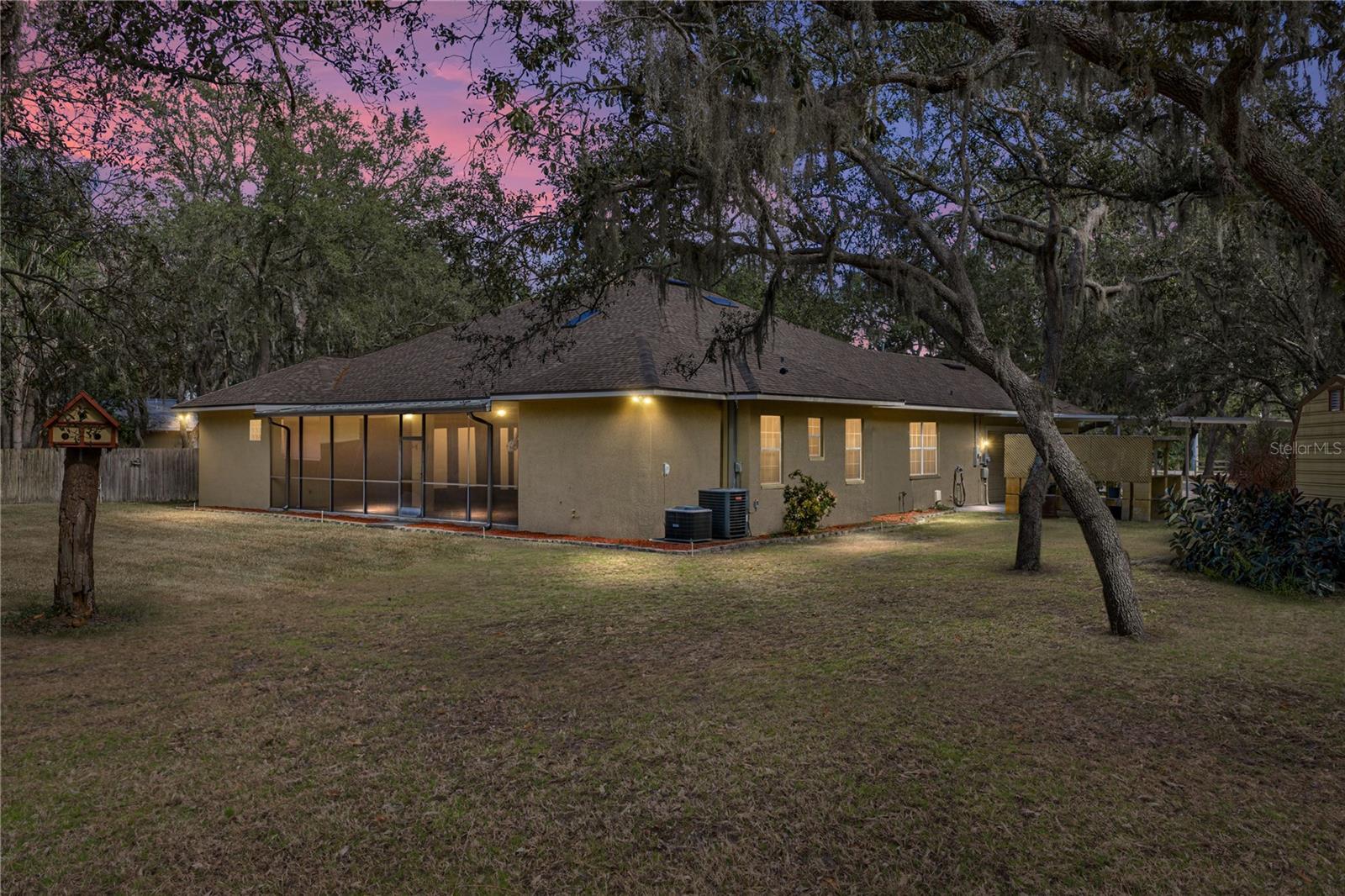 Listing photo id 65 for 10921 Mcmullen Road