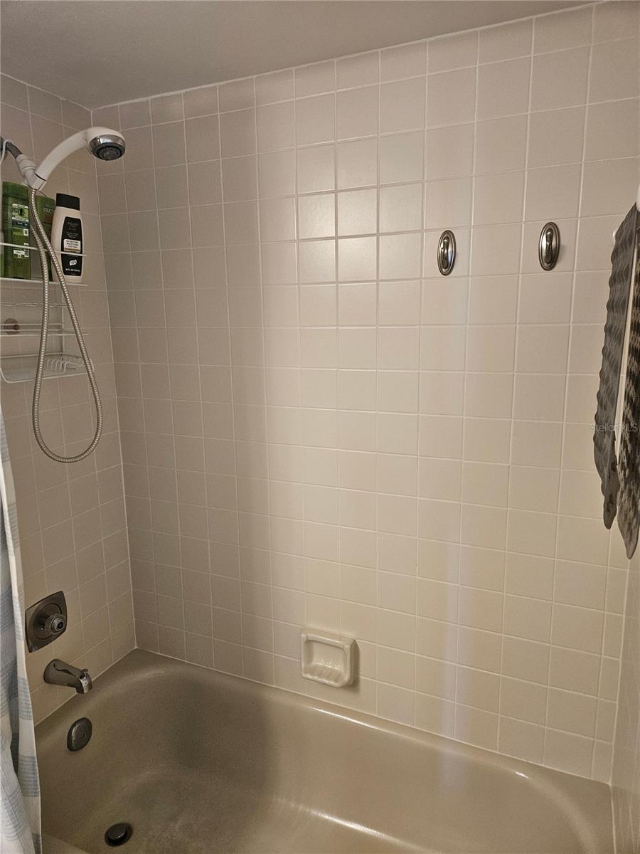 Image 19 of 40 For 6365 Bahia Del Mar Blvd  506