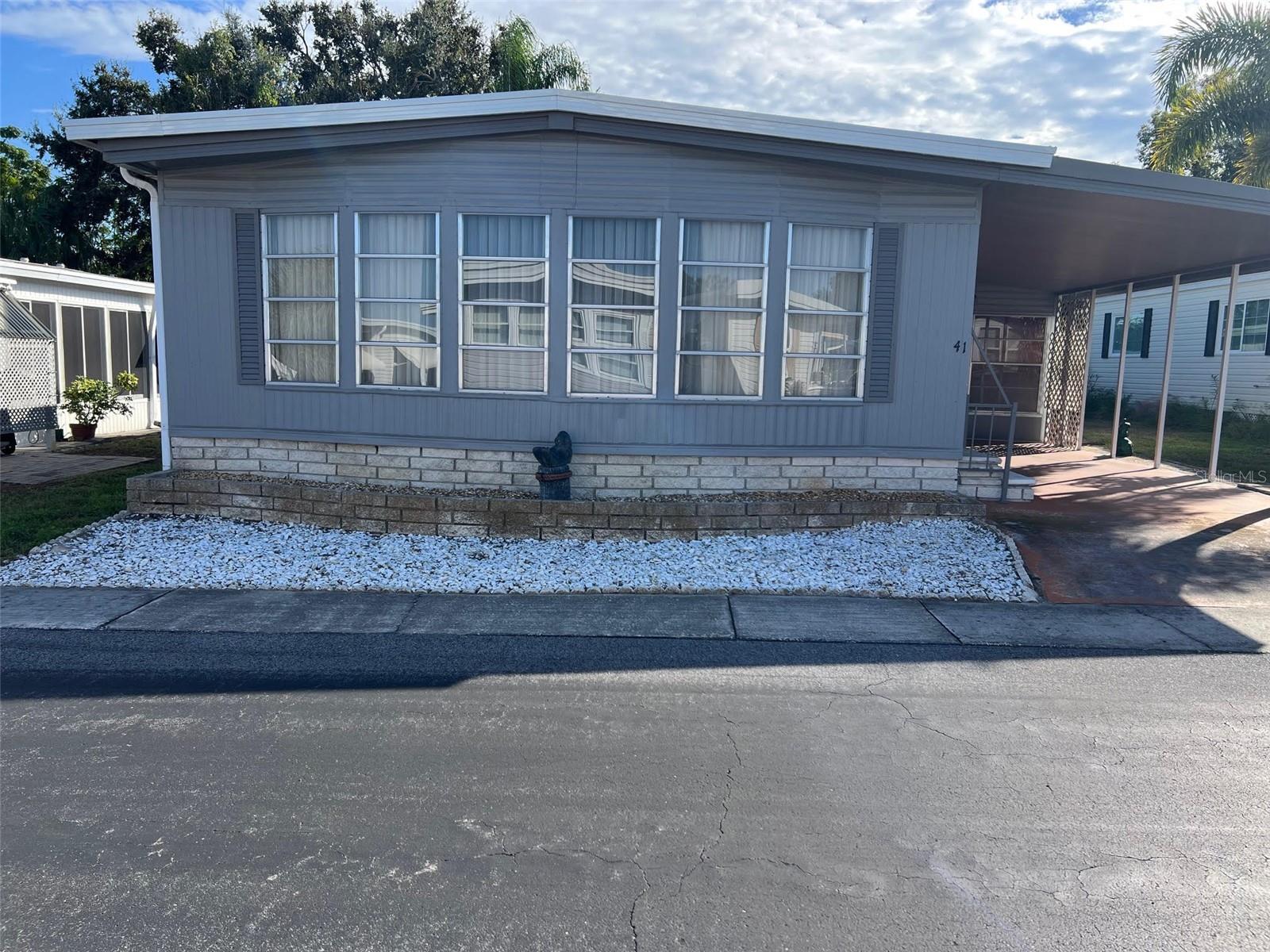 Image 2 of 27 For 41 Royal Palm Circle