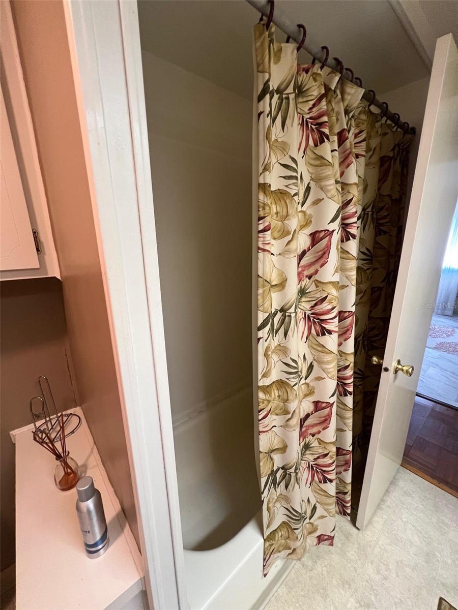 Image 20 of 27 For 41 Royal Palm Circle