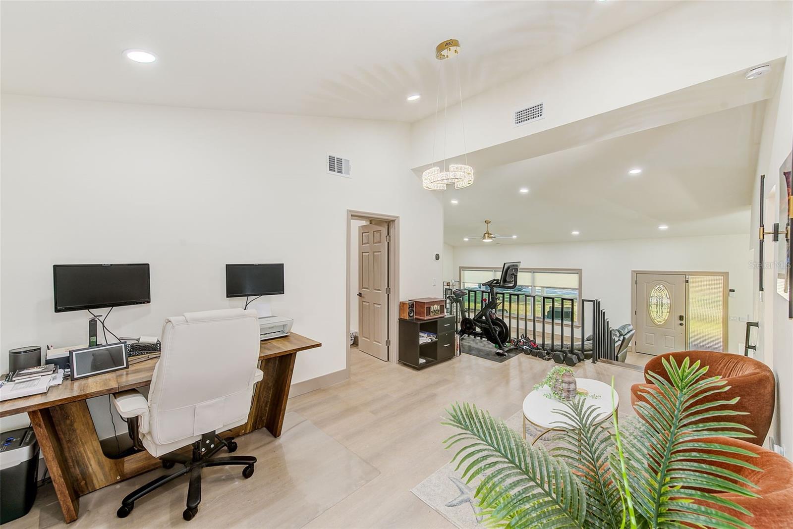 Image 19 of 44 For 1016 Sousa Drive