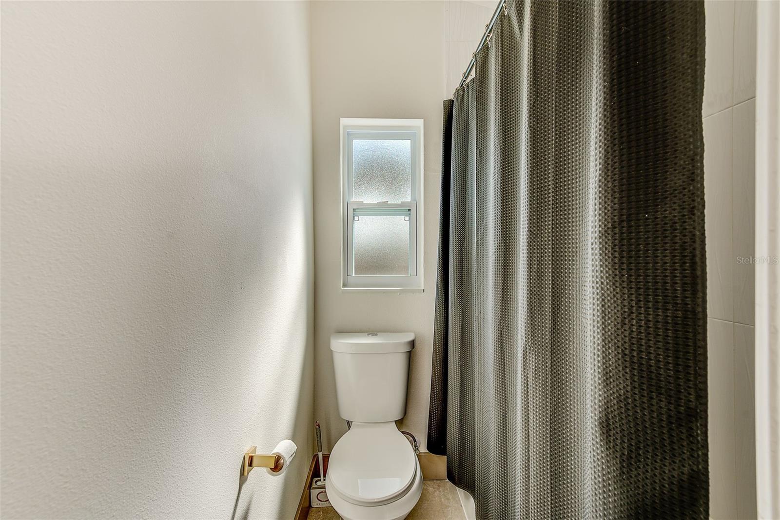 Image 23 of 44 For 1016 Sousa Drive