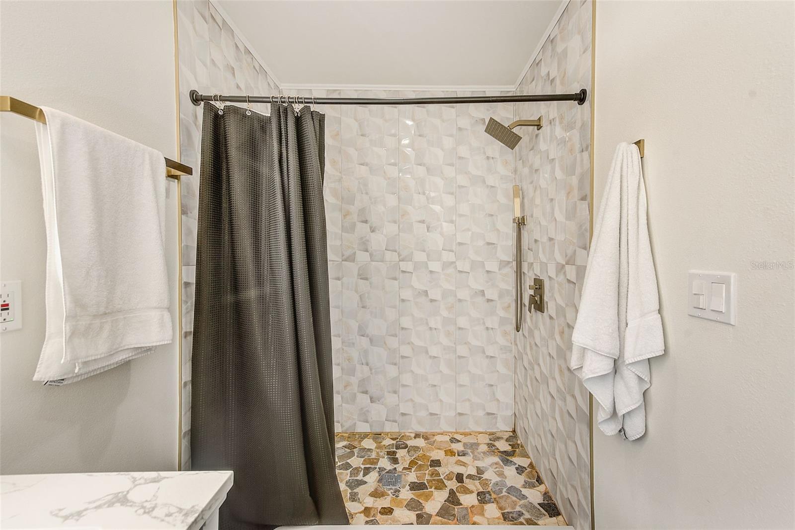 Image 25 of 44 For 1016 Sousa Drive