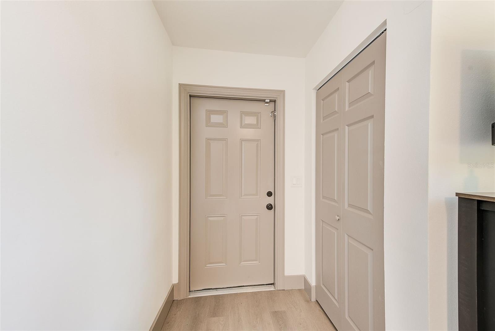 Image 28 of 44 For 1016 Sousa Drive