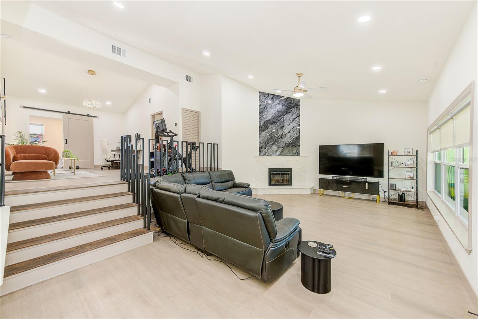 Image 3 of 44 For 1016 Sousa Drive