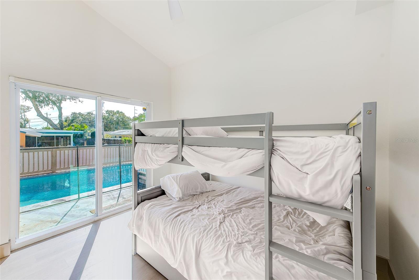 Image 30 of 44 For 1016 Sousa Drive