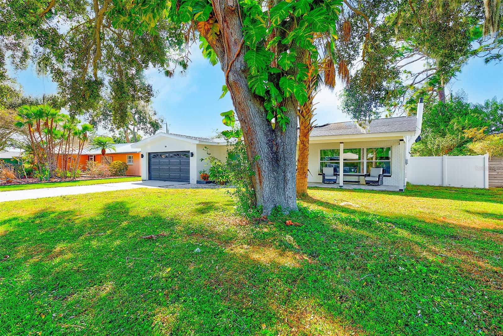 Image 36 of 44 For 1016 Sousa Drive