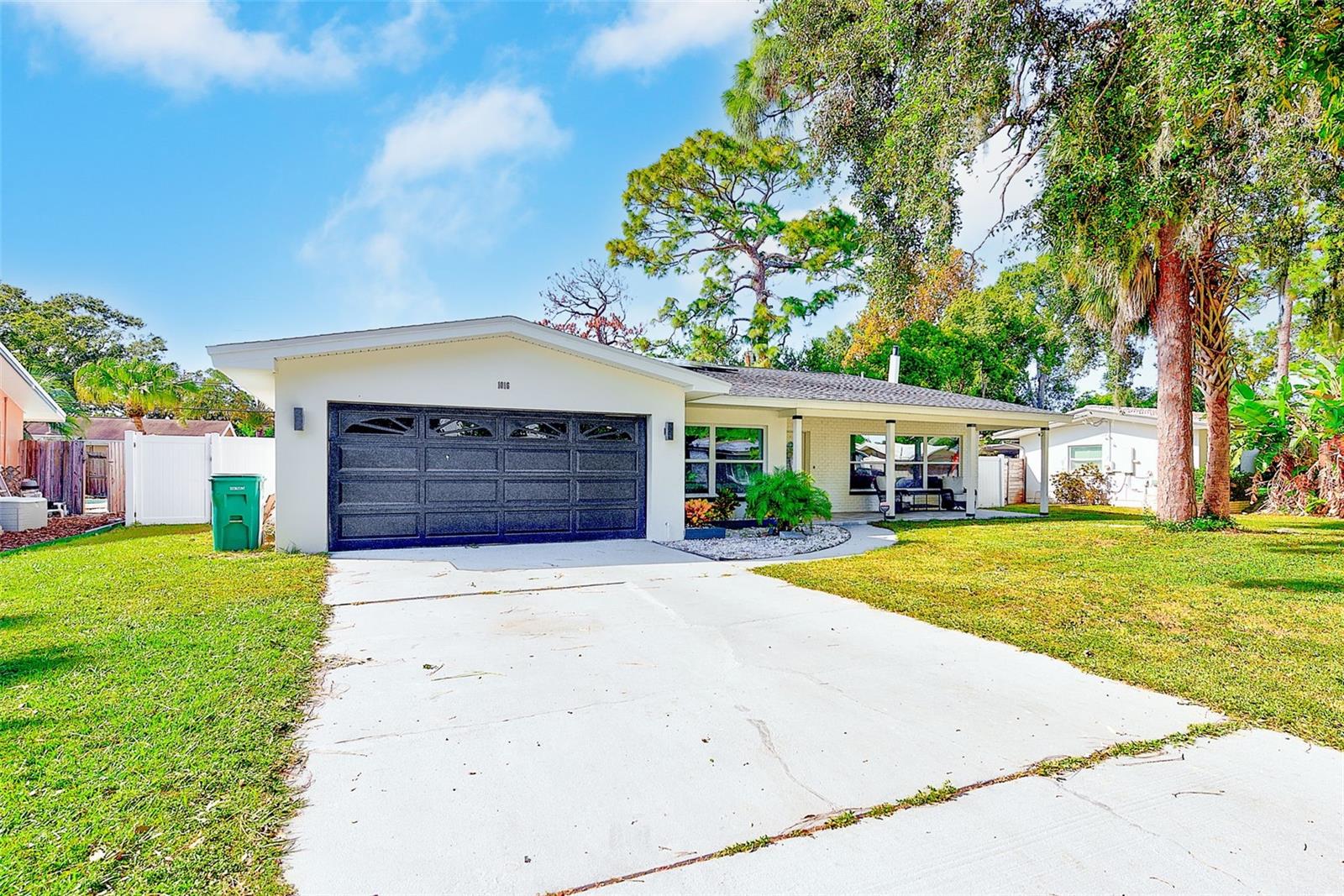 Image 38 of 44 For 1016 Sousa Drive