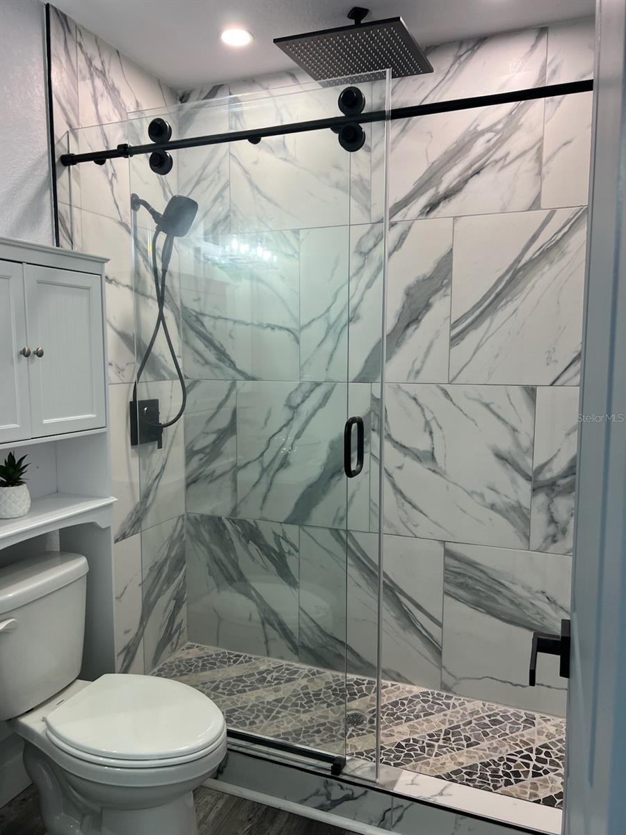 Image 14 of 23 For 13246 4th Street E